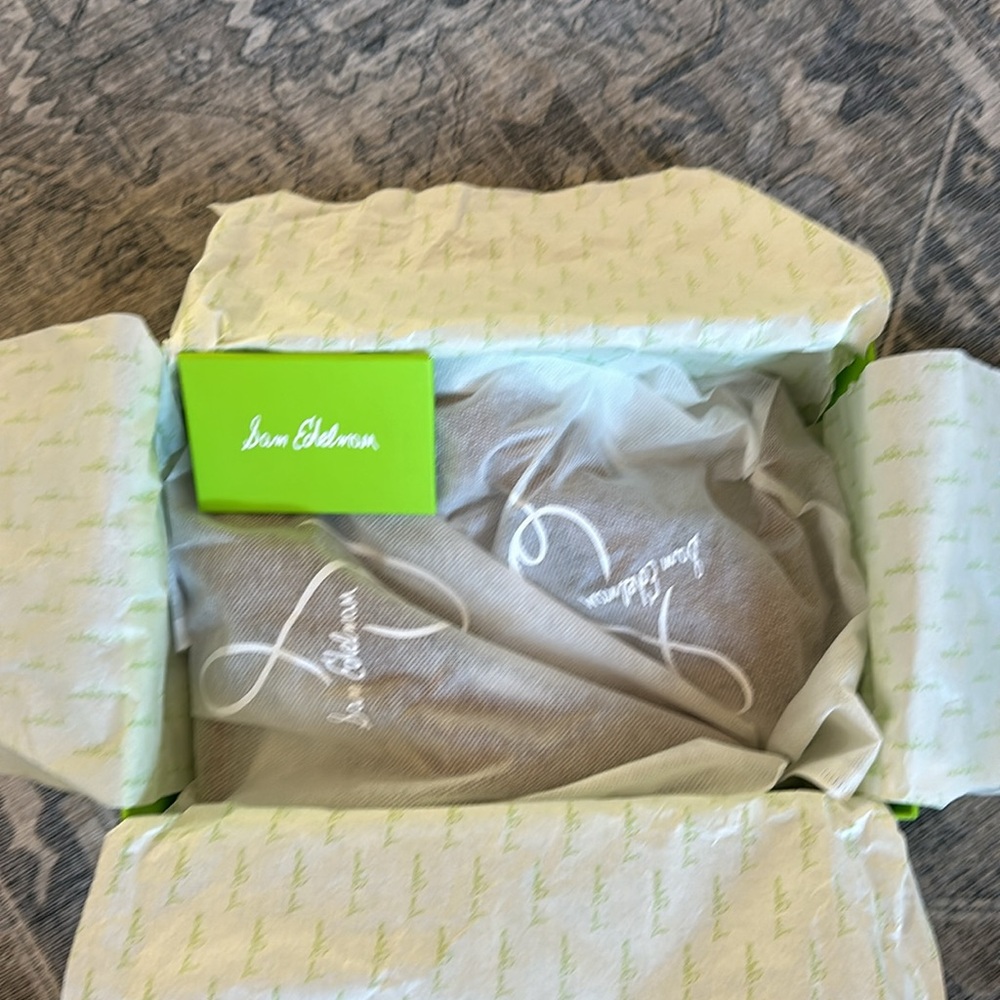 Sam Edelman “Hazel” heel in saddle color - Picture 12 of 13